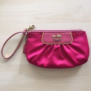 Coach Wristlet Hot Pink